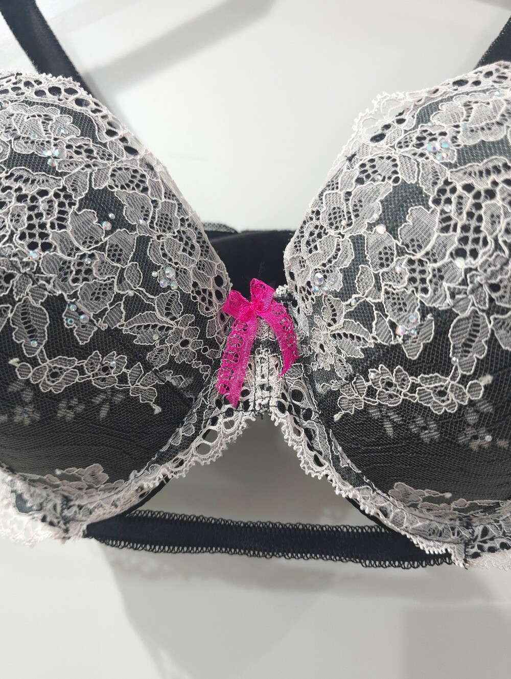 VS Lace Overlay Black Cream Dream Angel Push-Up Bra. Rhinestone Bling, 34DDD - Picture 2 of 11